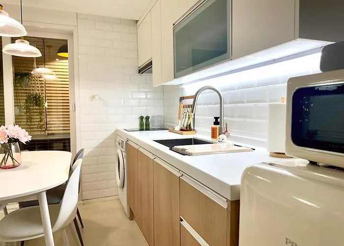Opening Special, Lona Ku, Subway Station 5 Minutes, Stylish Design アパート