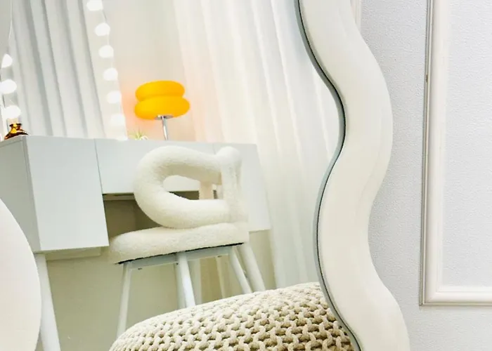 Opening Special, Lona Ku, Subway Station 5 Minutes, Stylish Design ソウル特別市